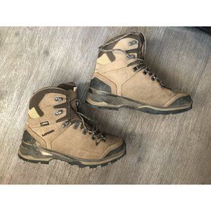 Lowa Tiago GoreTex Mid Hiking Boots - Women’s 7 (EU 39)